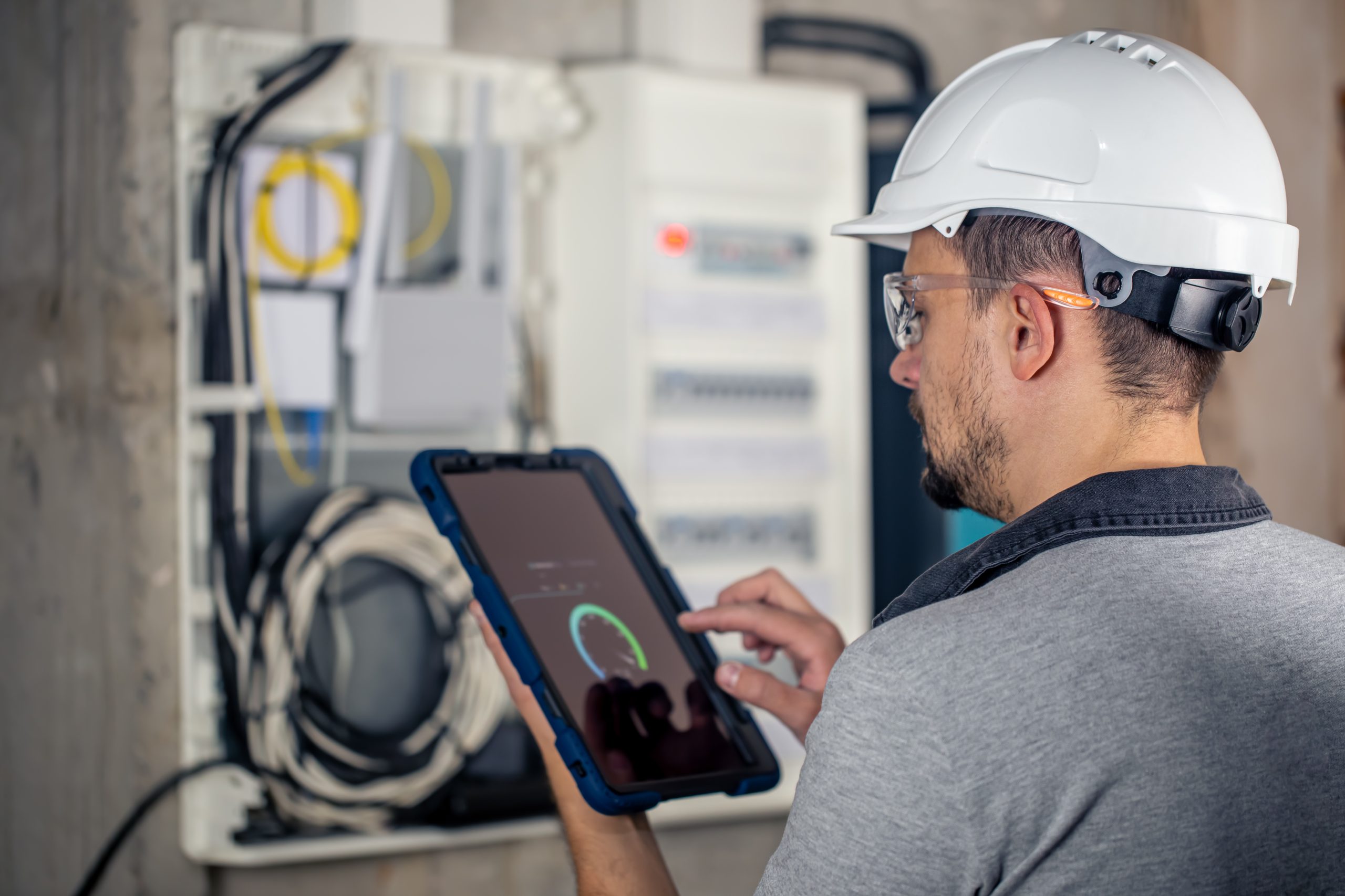 Smart Meter Rollout Stalled: Outdated Infrastructure & Low Awareness ...