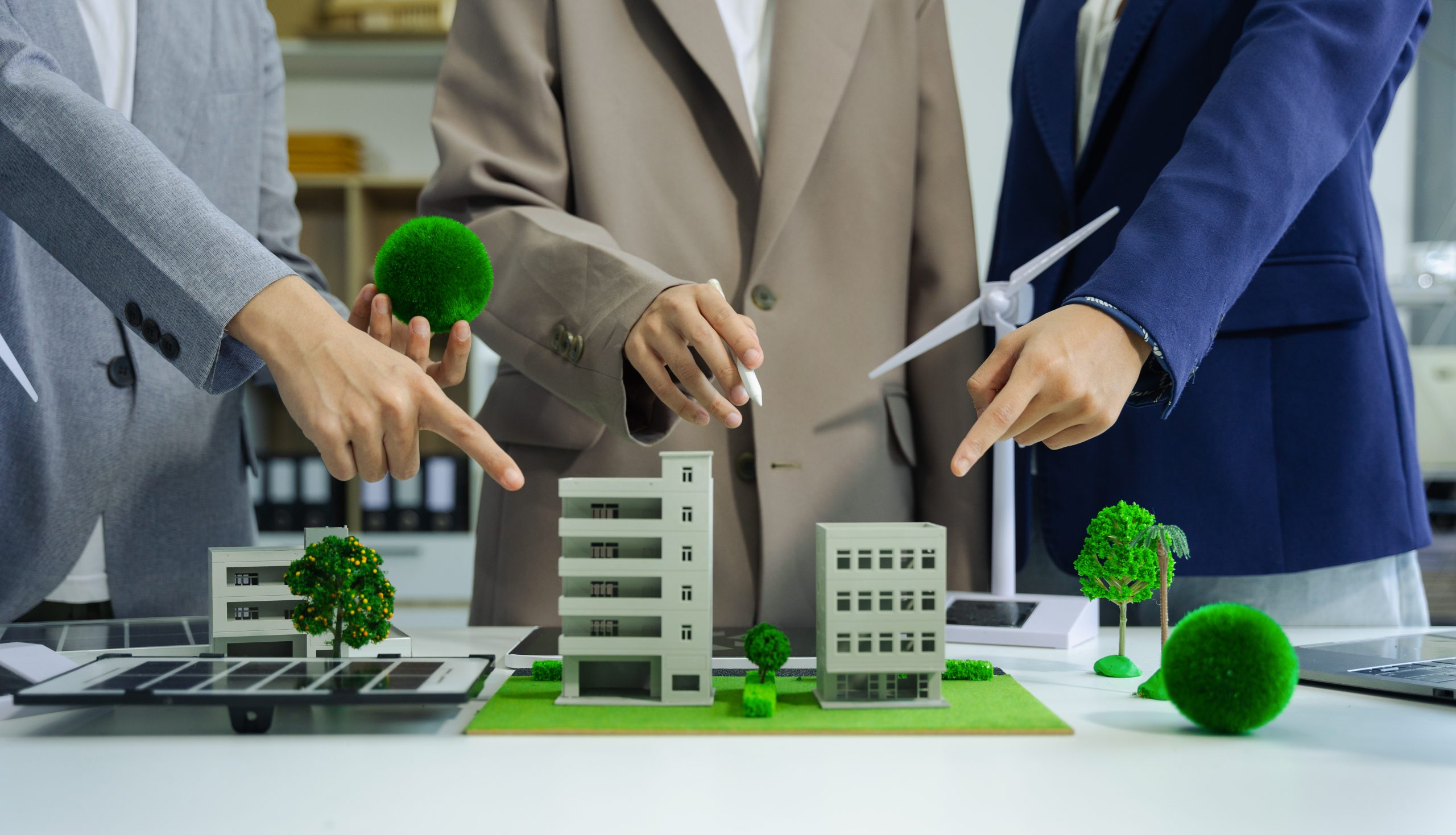 Curated visual reference: Fresh Look at Experts Call For Adopting Low Carbon Building Materials For A